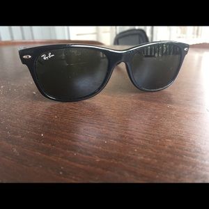 Women’s Ray Bans Wayfarer